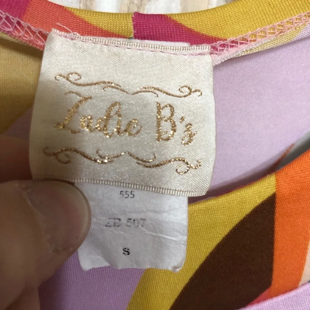 Zadie B’s Colorful Abstract Women's Top - Picture 2 of 3